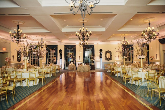 Dyker Beach Golf Course Brooklyn Weddings Nyc Wedding Venues Ny 11228