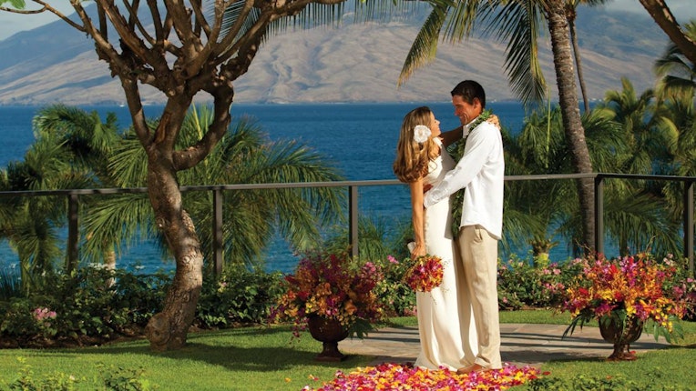 Four Seasons Resort Maui Wedding Venues Hawaiian Island Wedding