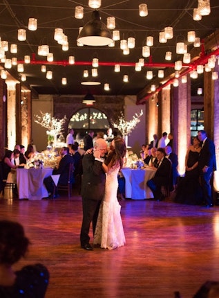 Liberty Warehouse Brooklyn Wedding Venue Nyc Weddings 11231 Liberty Warehouse Brooklyn New York 2