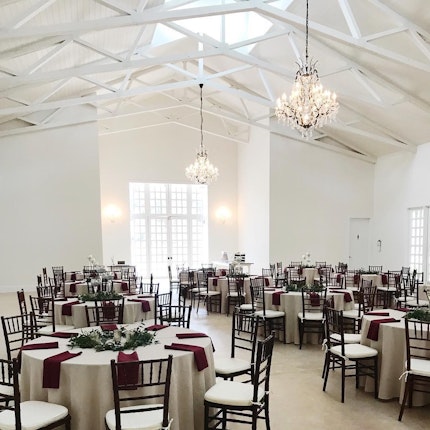 The Ivory Oak Weddings Hill Country Wedding Venue Wimberley