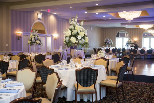 White Manor Country Club Philadelphia Wedding Venue Malvern Pa 1935